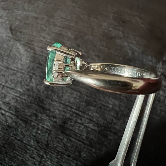 3.99 ct. PARAIBA TOURMALINE colorless Half moon cut DIAMONDS 950 PLATINUM ring - Picture 16 of 17